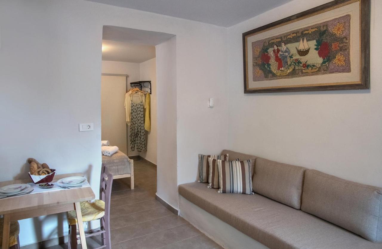 Feneri 3 -Cozy Rustic Apt 20' From Elafonisi Beach Perivolia  Exterior foto