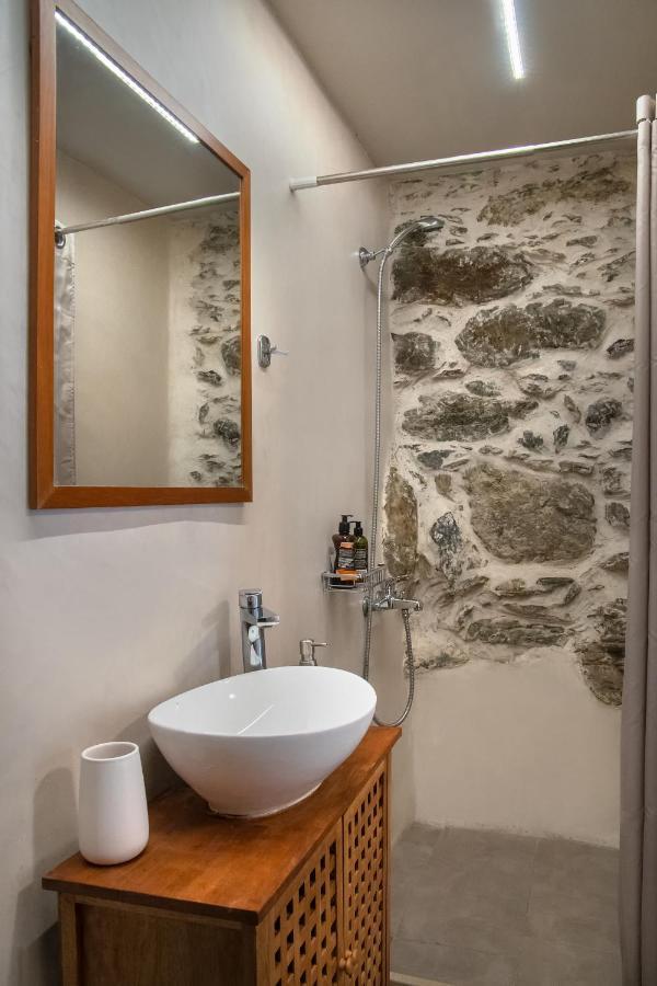 Feneri 3 -Cozy Rustic Apt 20' From Elafonisi Beach Perivolia  Exterior foto